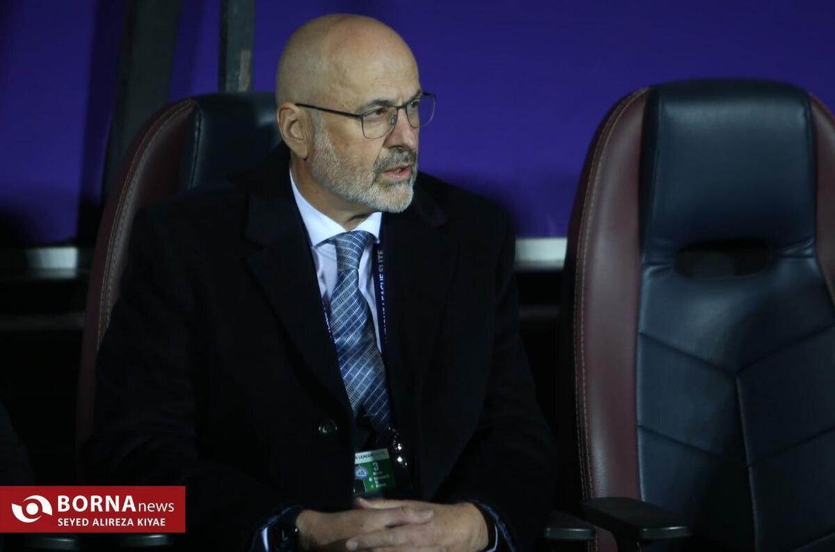 بوژوویچ: چشم امید به کامل‌تر شدن تیم دارم/ دست هواداران را می‌بوسم