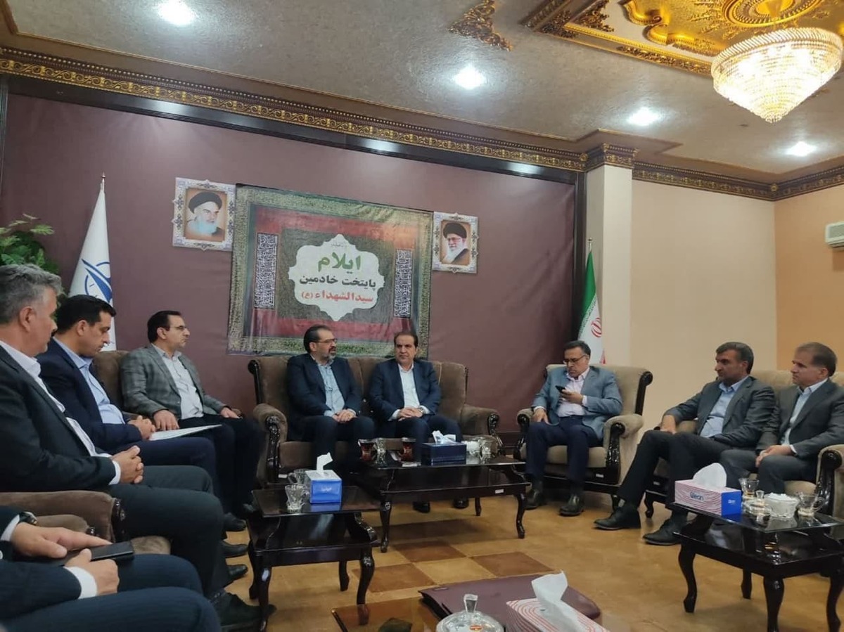 ایلام پیشگام در ایجاد نیروگاه‌های خورشیدی در کشور است