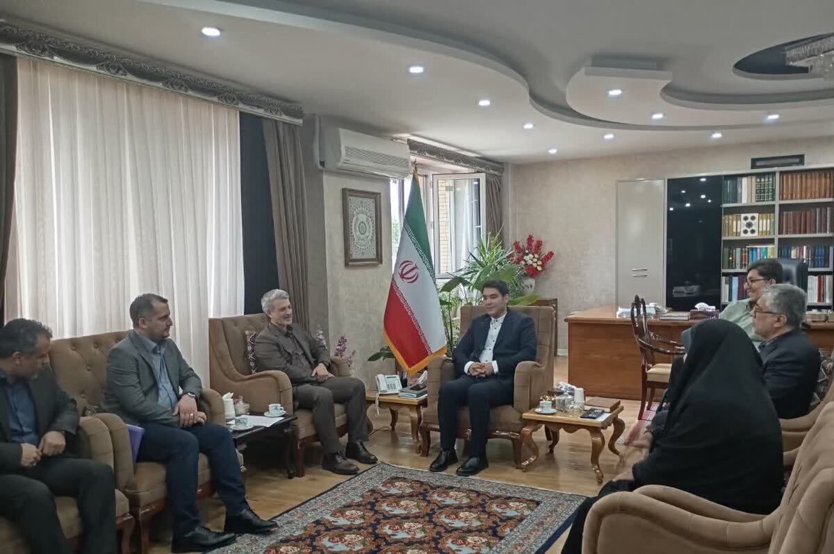 دیدار رییس فدراسیون ورزش های جانبازان و توان‌یابان با استاندار کردستان