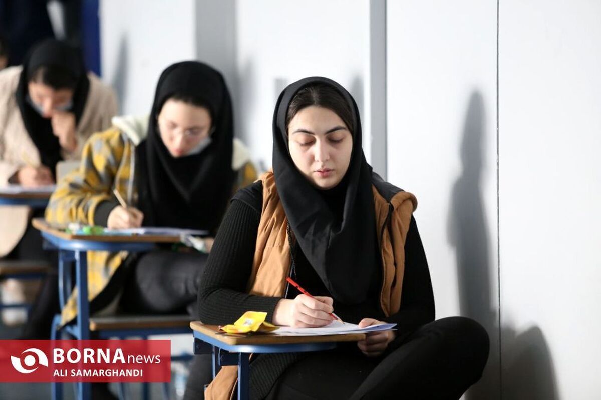 ایستگاه‌های آموزش شهروندی در پایگاه‌های برگزاری کنکور