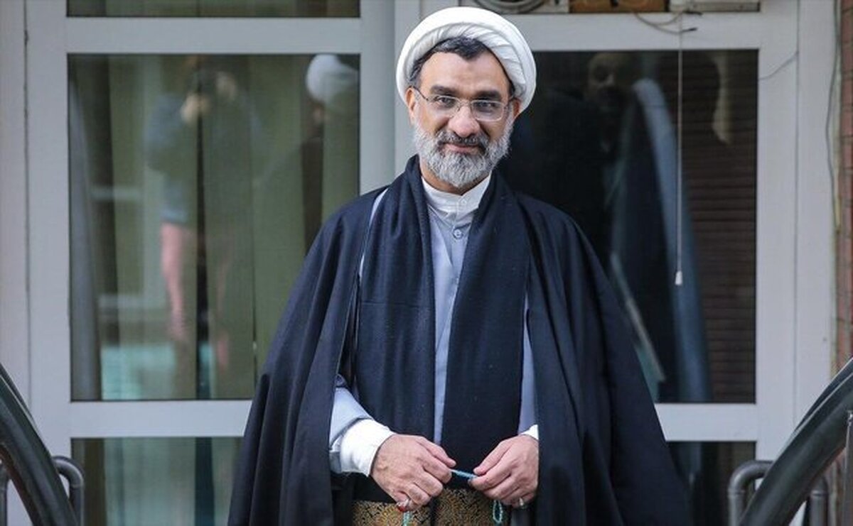 خسروپناه: باید برای حفظ انسجام ملی تلاش کنیم