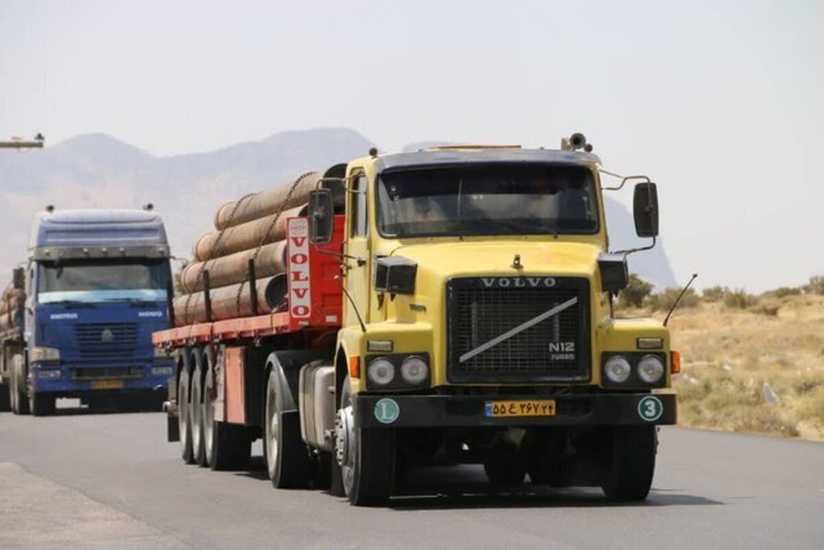 مدیرکل راهداری فارس: بیش از ۱۱ میلیون تن کالا در فارس طی امسال جابه جا شد