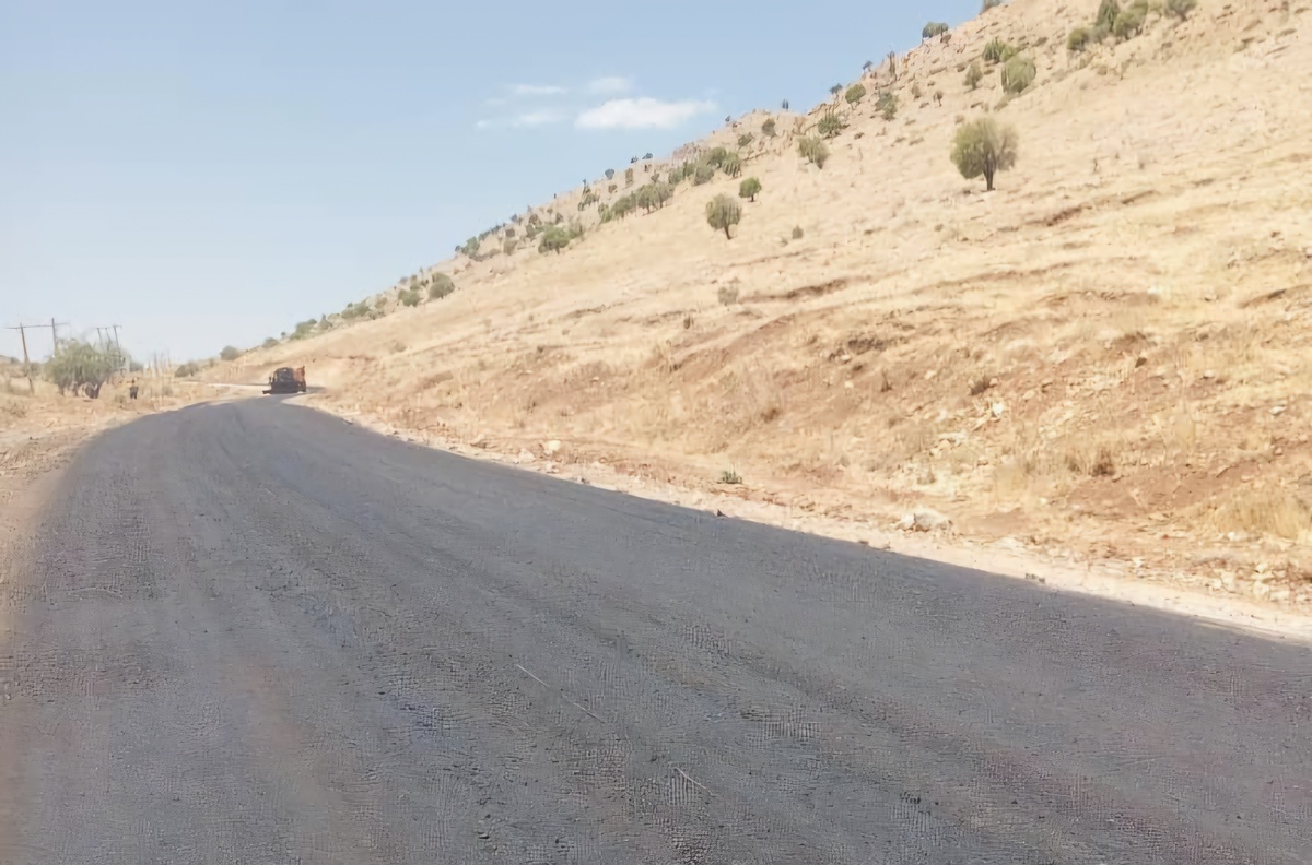 تکمیل طرح راه روستایی تاکسیسه به مورزرد زیلایی تا مهر امسال