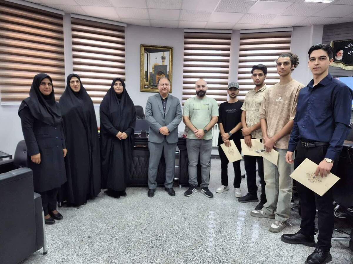 آیین تجلیل از مدال آوران شمشیربازی استان