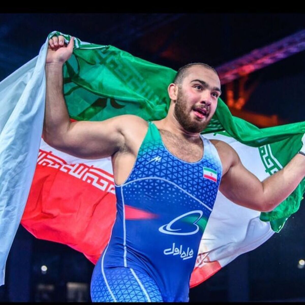 دیدار دبیرکل حزب مؤتلفه اسلامی با جهان‌پهلوان امیرحسین زارع