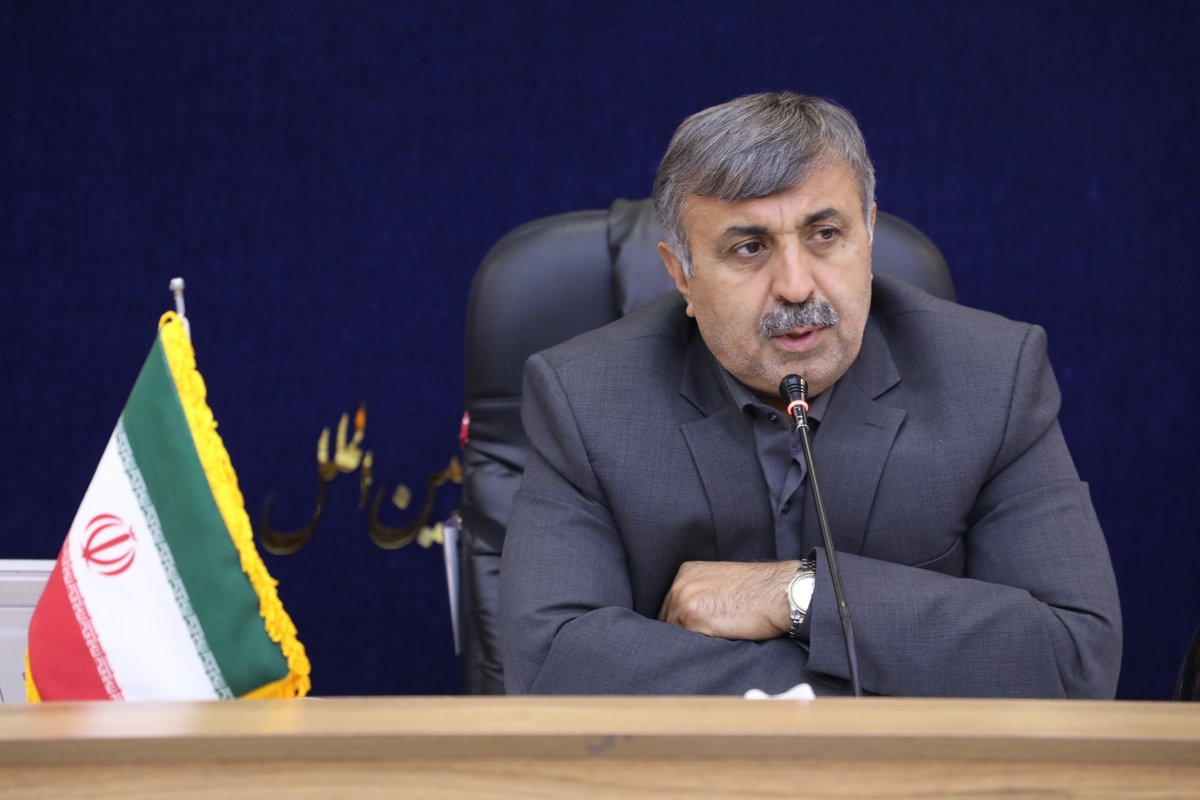 حکم معاون توسعه مدیریت و منابع استاندار خوزستان ابلاغ شد