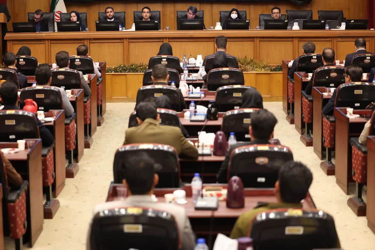 استاندار کرمان: آینده قضاوت خواهد کرد جوانان چه نقشی در مسیر استان برای رسیدن به «کرمان برفراز» داشتند