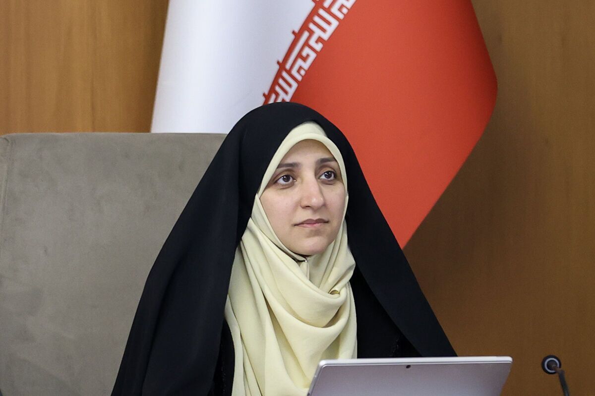 بهروزآذر: تربیت نسل آینده از خانه آغاز می‌شود